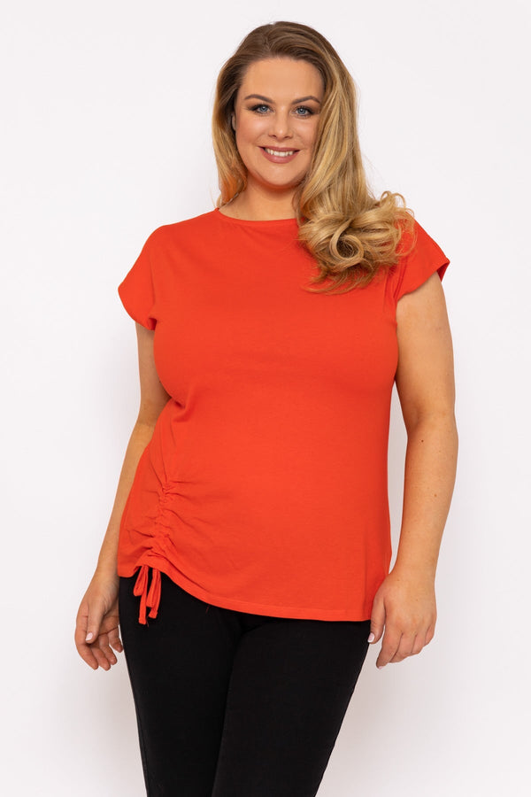 Carraig Donn Gathered Hem Short Sleeve Top in Red