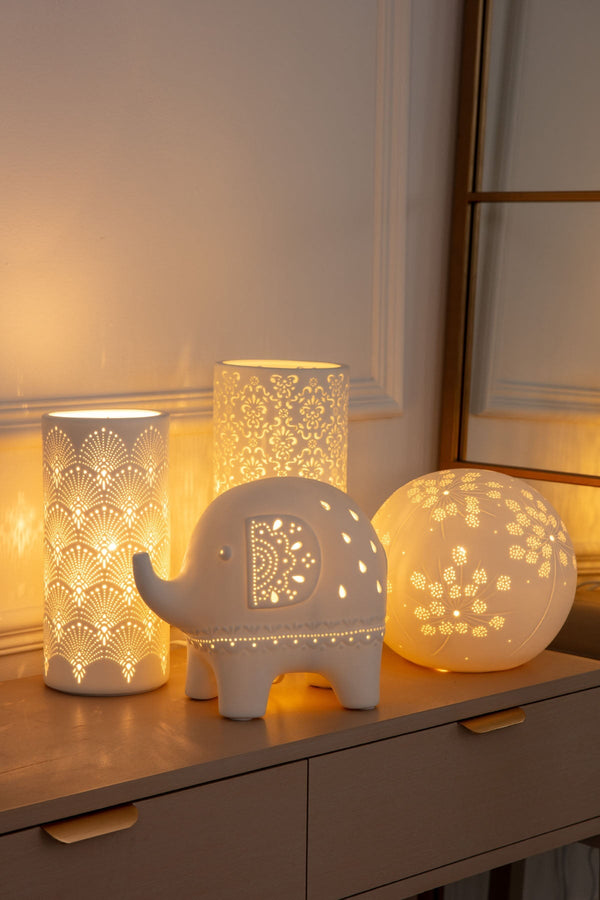 Carraig Donn Giraffe Ceramic Table Lamp