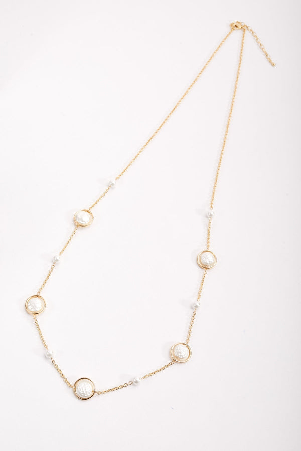 Carraig Donn Glass Pearl Necklace