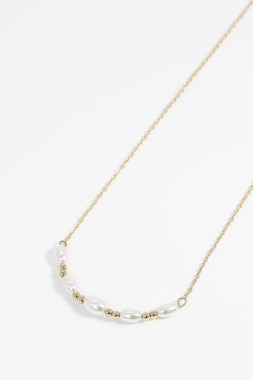 Gold and Pearl Necklace