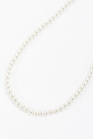 Carraig Donn Gold Clasp Pearl Necklace