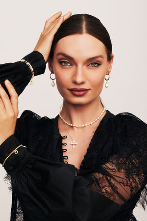 Carraig Donn Gold Cross Necklace