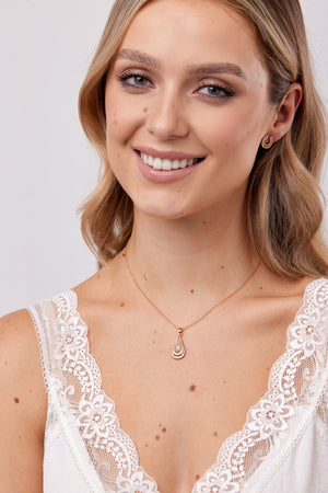 Carraig Donn Gold Micropave Teardrop Pendant