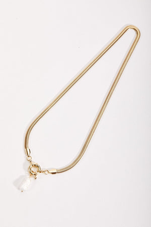 Carraig Donn Gold Snake Chain Pearl Pendant Necklace