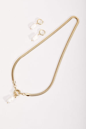 Carraig Donn Gold Snake Chain Pearl Pendant Necklace