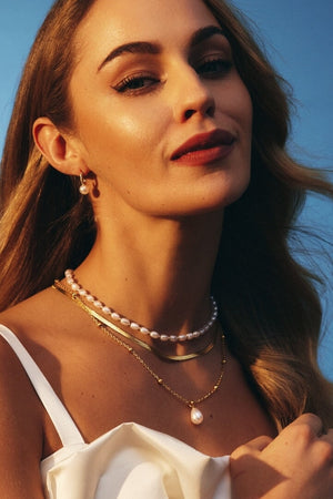 Carraig Donn Gold Teardrop Pearl Necklace