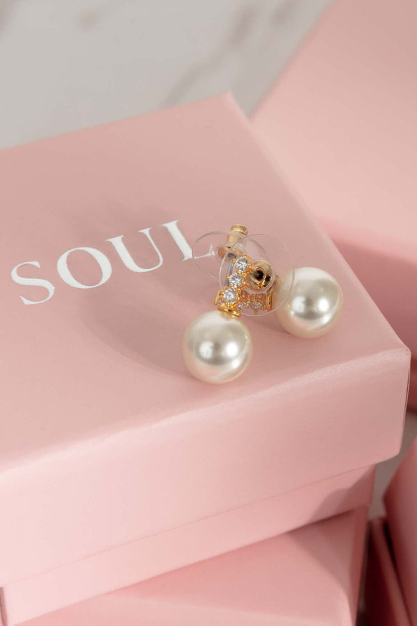 Carraig Donn Gold Tone Diamante Pearl Earrings