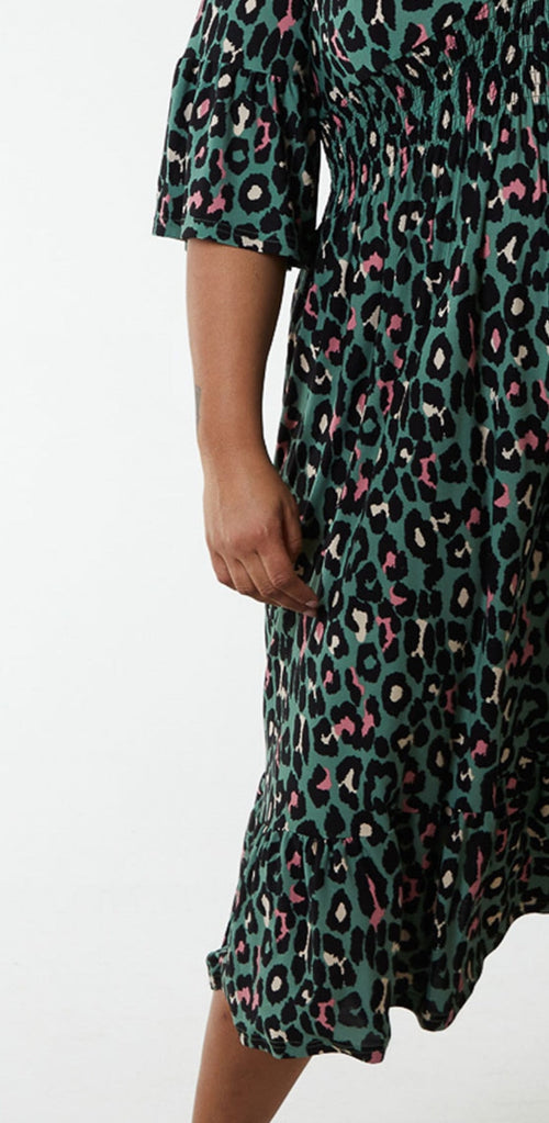 Carraig Donn Green Printed Midi Dress
