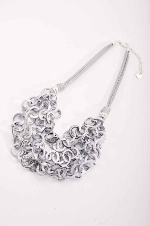 Carraig Donn Grey Loop Chain Necklace