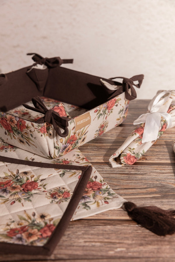 Carraig Donn Heritage Table Runner