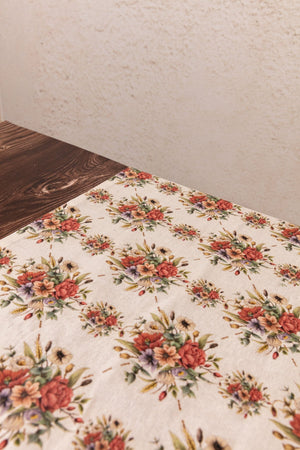 Carraig Donn Heritage Table Runner