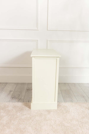 Carraig Donn Hetty Cream Cabinet