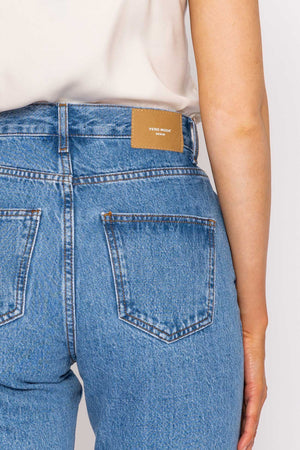 Carraig Donn Joana Mom Ankle Jeans in Denim 32"