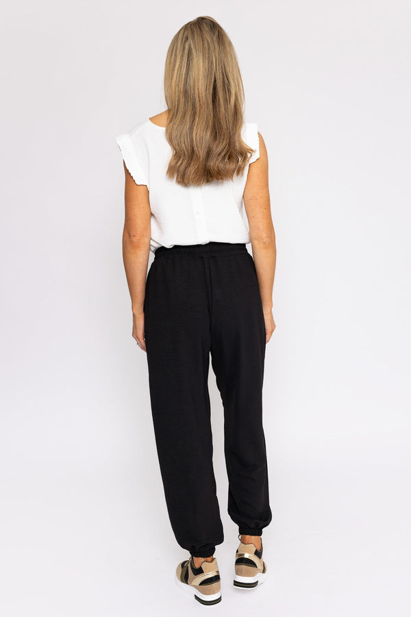 Carraig Donn Jogger Trousers in Black
