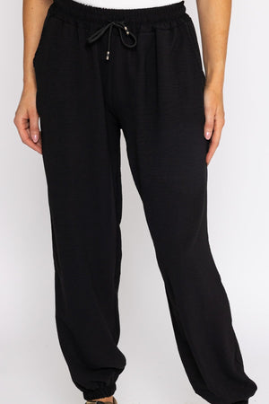 Carraig Donn Jogger Trousers in Black