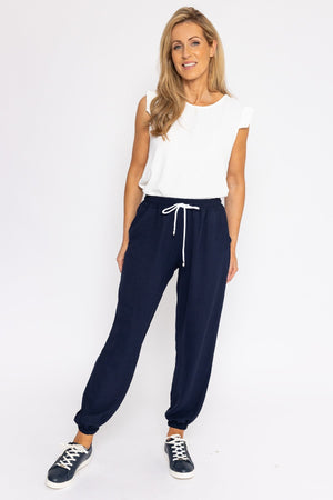Carraig Donn Jogger Trousers in Navy