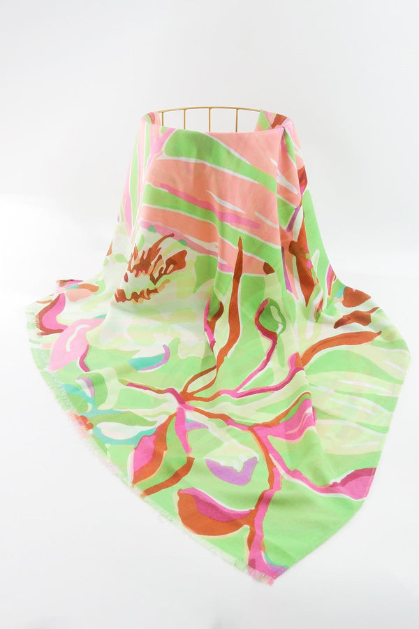Carraig Donn Jungle Leave Scarf in Green