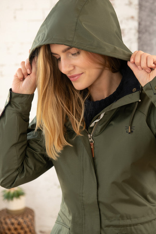 Carraig Donn Kendal Waterproof Raincoat in Forest