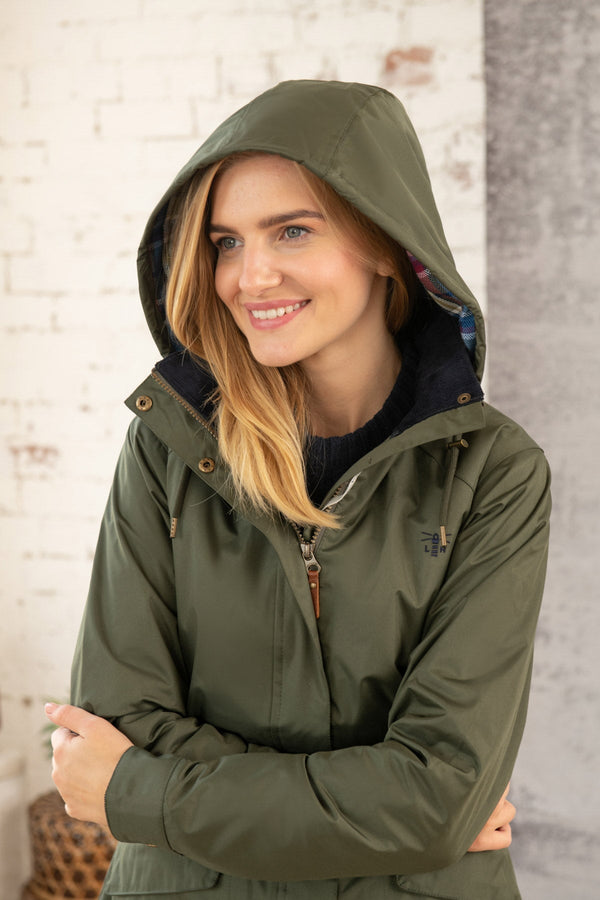 Carraig Donn Kendal Waterproof Raincoat in Forest