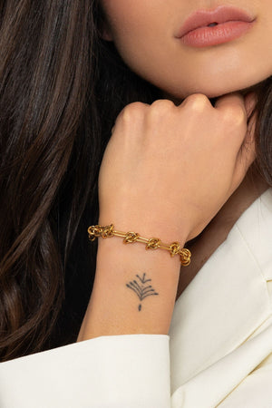 Carraig Donn Knot Link Bracelet
