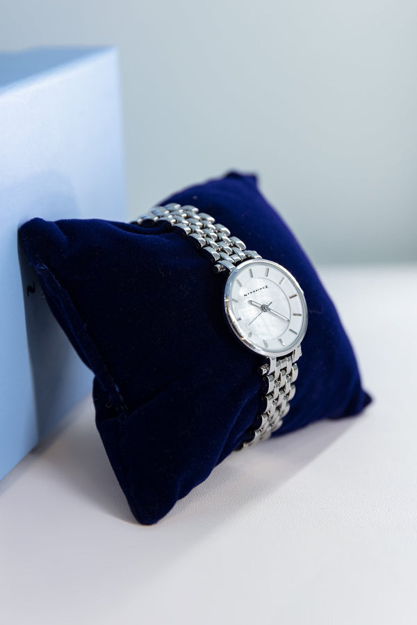 Carraig Donn Ladies Silverplated Watch White Face