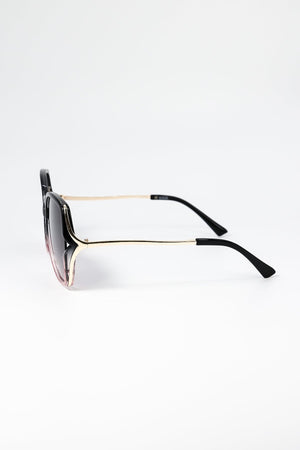 Carraig Donn Large Square Sunglasses in Black