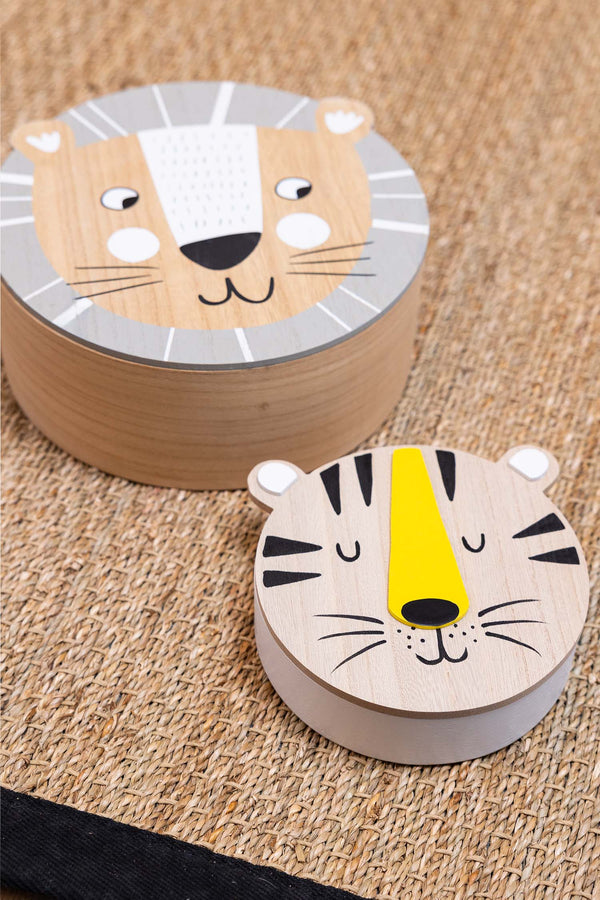 Carraig Donn Lion Box