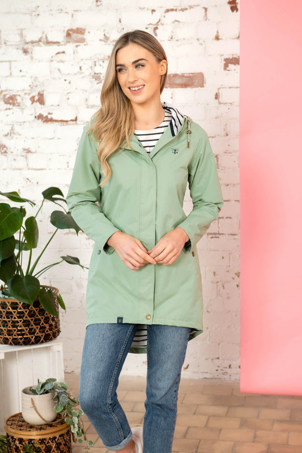 Carraig Donn Long Beachcomber Jacket in Pistachio