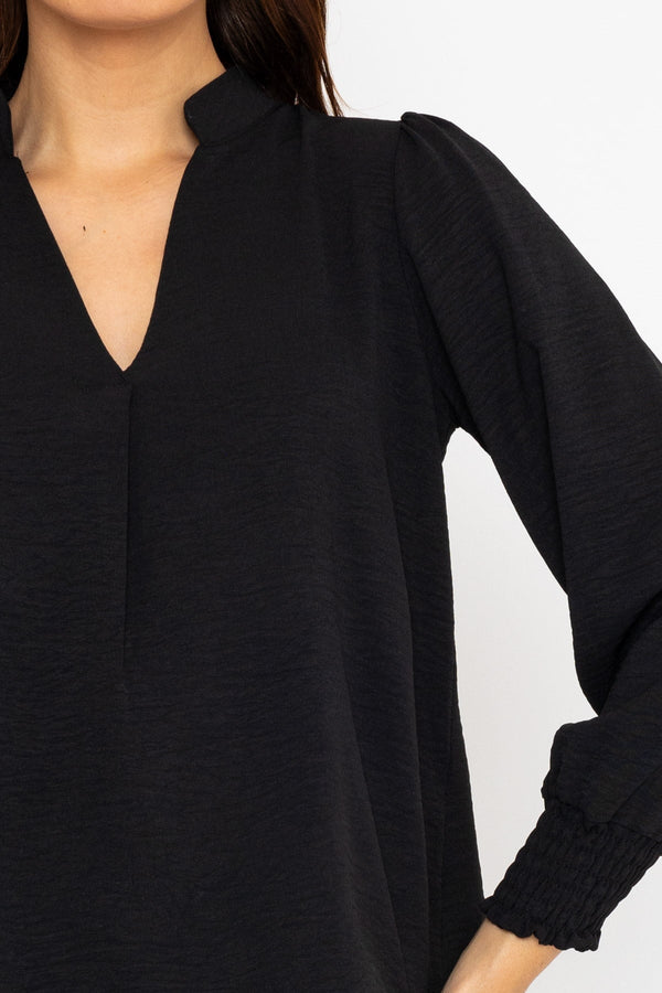 Carraig Donn Long Sleeve Collarless Top in Black
