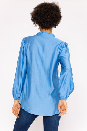 Carraig Donn Long Sleeve Spring Blouse in Blue