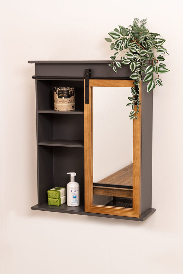 Carraig Donn Marina Wall Unit