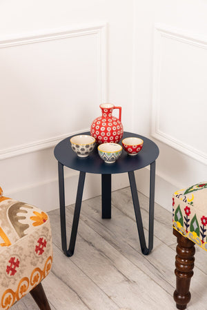 Carraig Donn Modern Navy Side Table