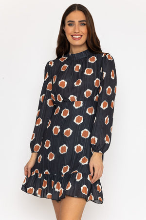 Carraig Donn Nadia Mini Dress in Black Print