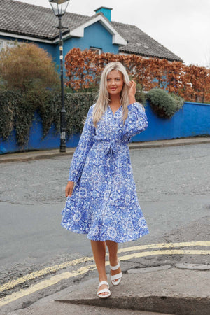 Carraig Donn Norah Blue Printed Midi Dress