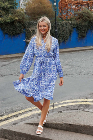 Carraig Donn Norah Blue Printed Midi Dress