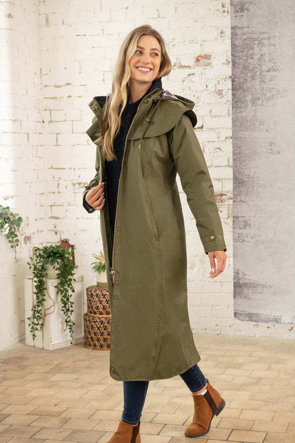 Carraig Donn Outback Full Length Waterproof Raincoat in Fern