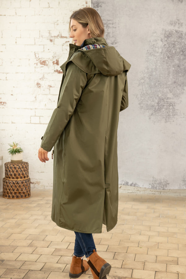 Carraig Donn Outback Full Length Waterproof Raincoat in Fern