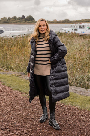 Carraig Donn Padded Puffer Coat in Black