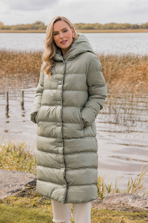 Carraig Donn Padded Puffer Coat in Khaki