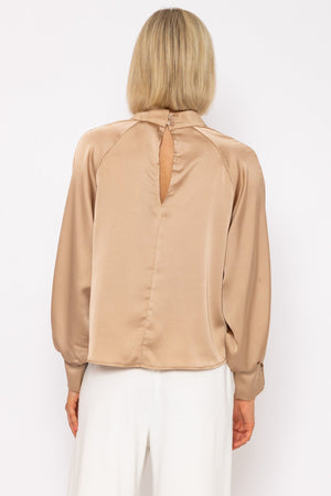 Carraig Donn Pandora Sateen Top In Beige