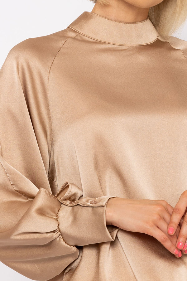 Carraig Donn Pandora Sateen Top In Beige