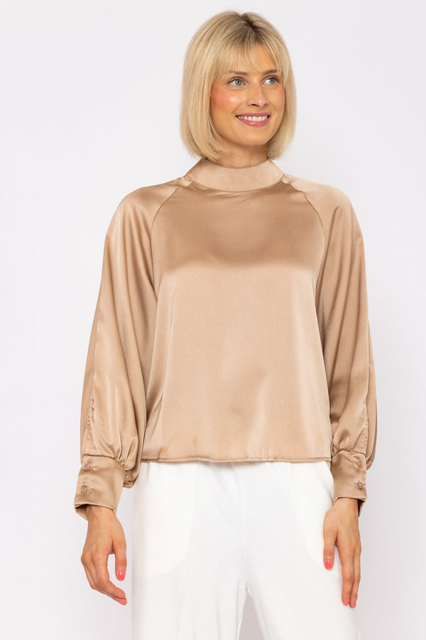 Carraig Donn Pandora Sateen Top In Beige