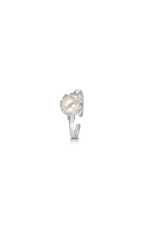 Carraig Donn Pearl Leaf Ring