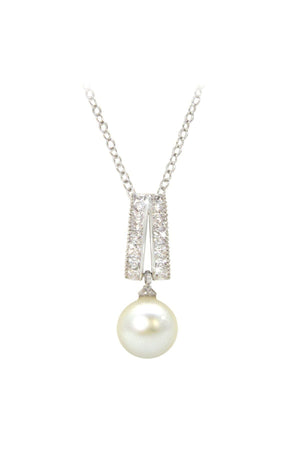 Carraig Donn Pearl Pendant with Stones in Silver