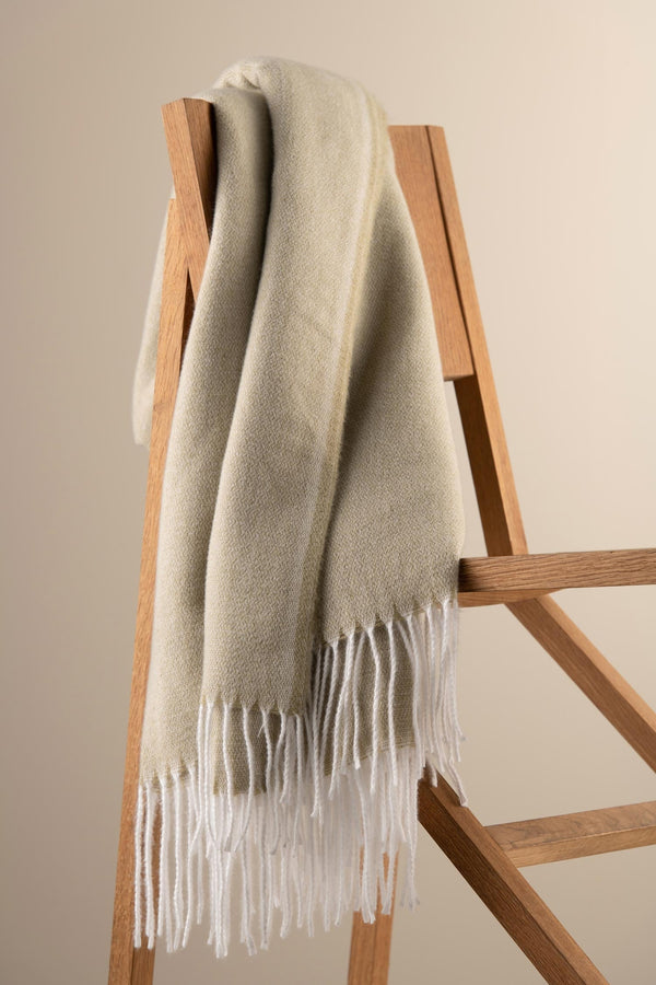 Carraig Donn Pearl Sage Throw
