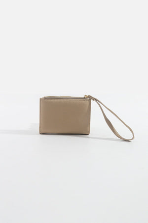 Carraig Donn Petite Flower Clasp Purse in Cream