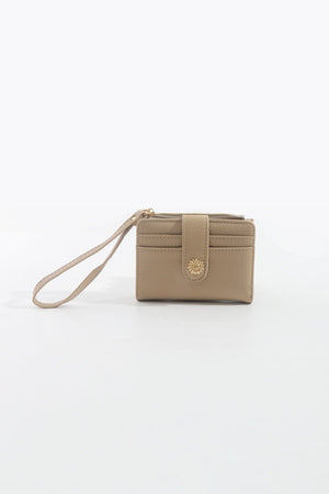 Carraig Donn Petite Flower Clasp Purse in Cream