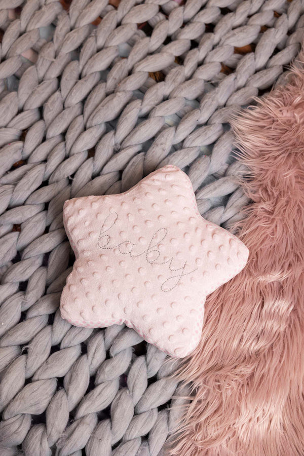 Carraig Donn Pink Star Cushion