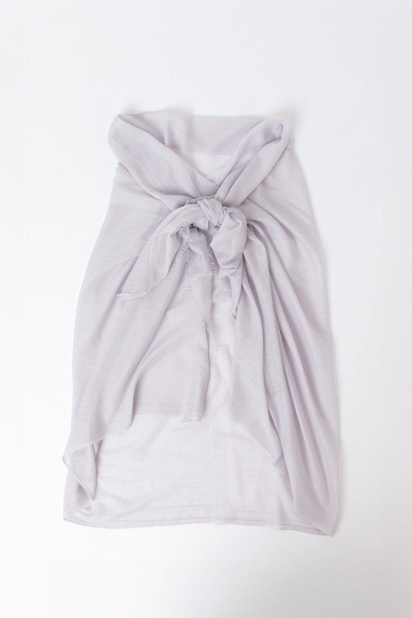Carraig Donn Plain Scarf in Silver