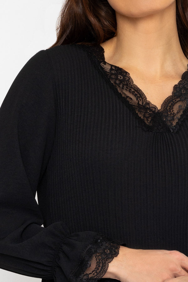 Carraig Donn Pleated Lace Trim Top in Black
